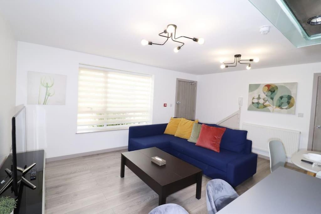 Horizon House, Luxury 2-Bedroom Flat 3 옥스퍼드 외부 사진